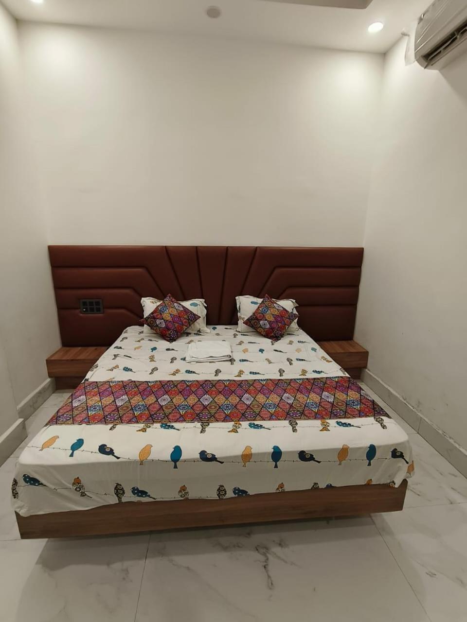 Hotel Modi Palace, Chanderi Mp Esterno foto